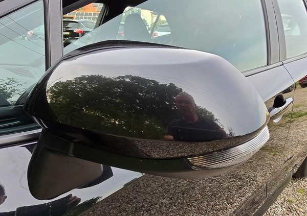 Toyota Corolla cena 65999 przebieg: 77456, rok produkcji 2019 z Brzeg małe 562
